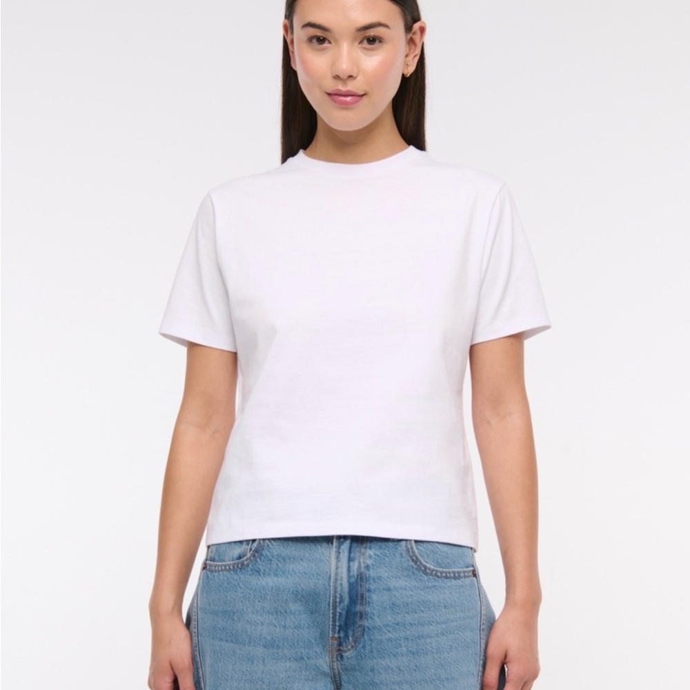 Abercrombie & Fitch Women's Essential Premium Polished Relaxed Tee